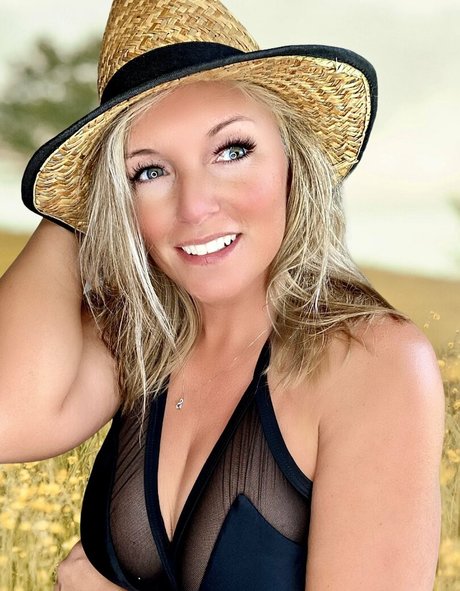 realelizajayne actrice artistique img