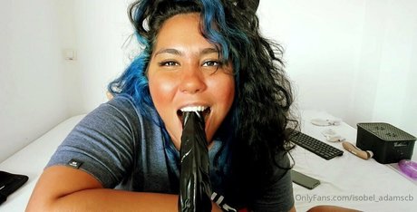 isobel adamscb modèle exclusif archive