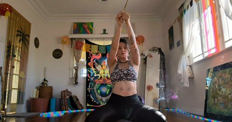 annalicia arts star du porno en haute qualité image