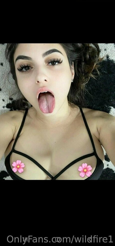 grands et plantureux onlyfans haut de gamme des photos