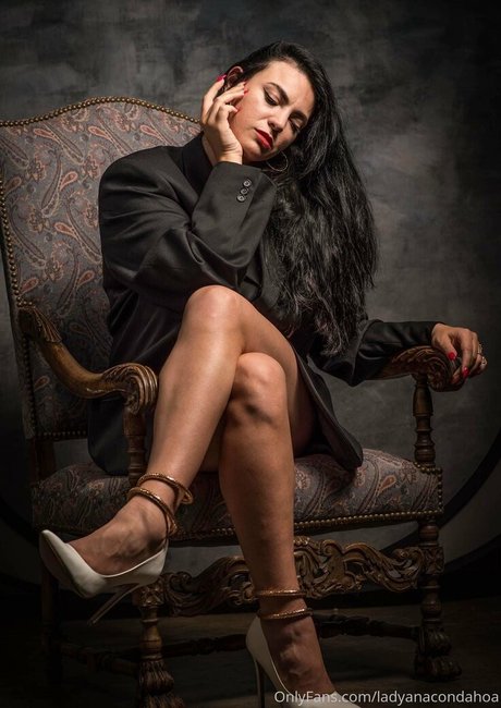 ladyanacondahoa star du porno exclusive des photos