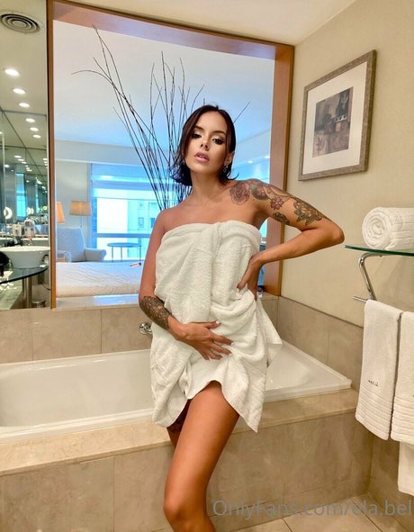 ela bel actrice xxx galeries