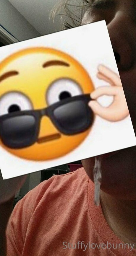 StuffyLoveBunny star du porno en haute qualité images