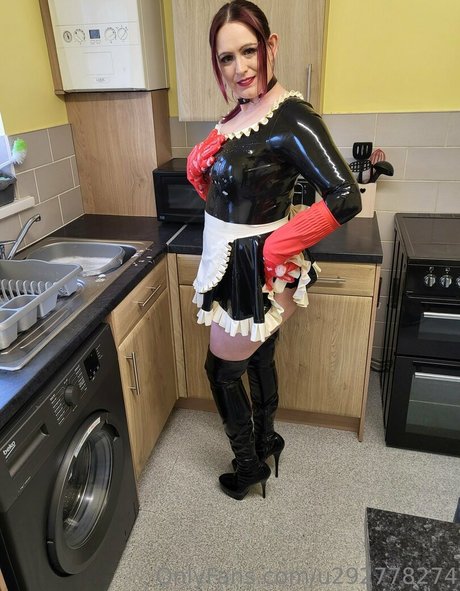 latexnikki12 belle actrice galerie