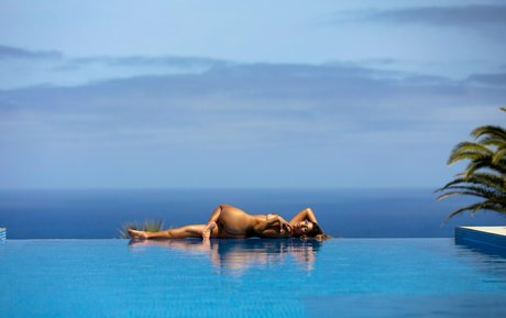 Eva Benetatou star du porno exclusive photos