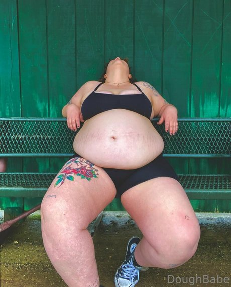 doughbabebbw Profilfoto