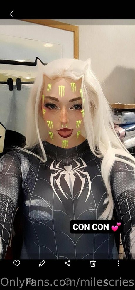 milescries étoile érotique photo