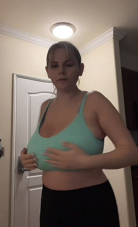 chatte parfaite onlyfans haute qualité sympa collection