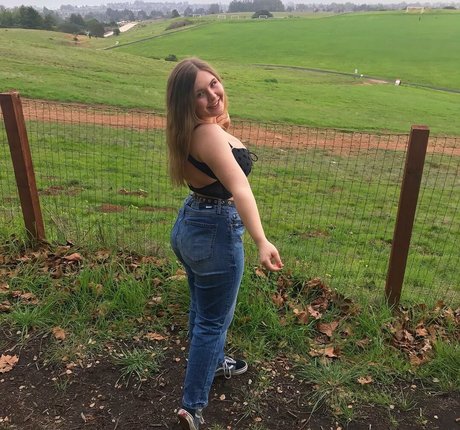 Haley E modèle de sexe photo