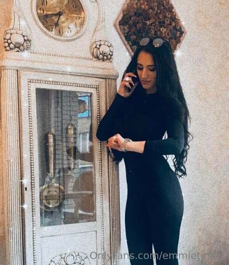 emmietinker star du porno gratuite galeries