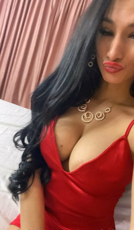 emmietinker actrice nue photos