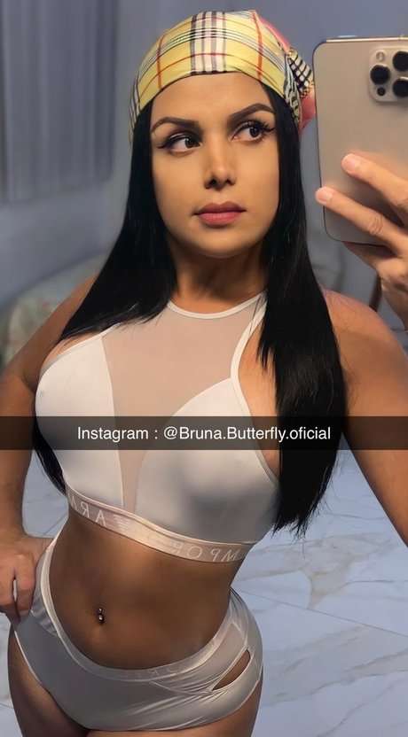 Bruna Butterfly modèle de haute qualité img
