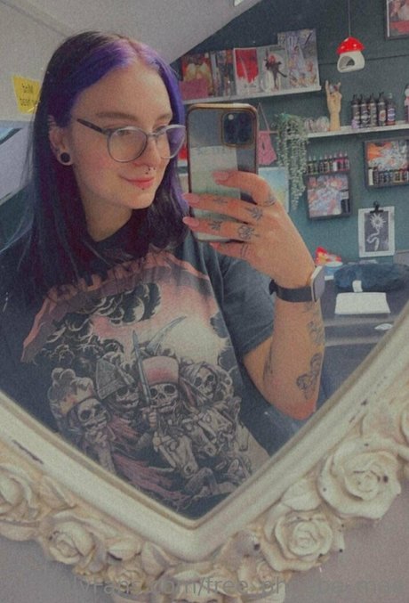 free phoebe mae modèle magnifique images