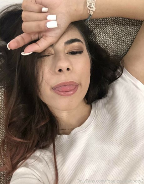 entraînement nu onlyfans assez pornographique des photos