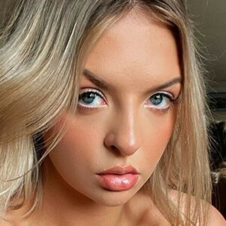 pawg ébène uniquementfans chaud parfait des photos