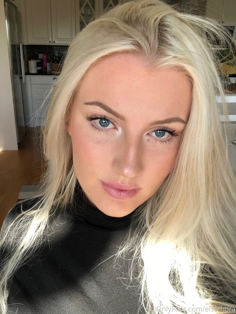 épouse infidèle onlyfans parfait érotique photos