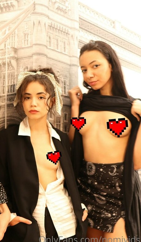 nomicakes actrice adulte galeries