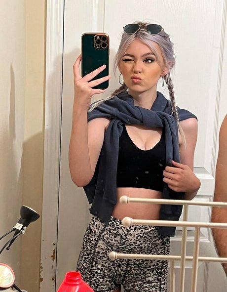 Kayleighbabyyy nus de stars du porno images