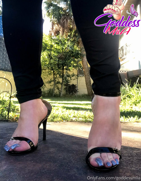 Goddess Miiaa actrice exclusive photo