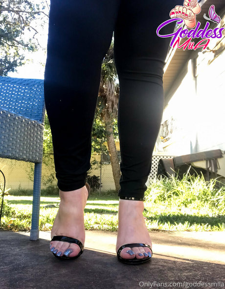 Goddess Miiaa actrice pornographique collection