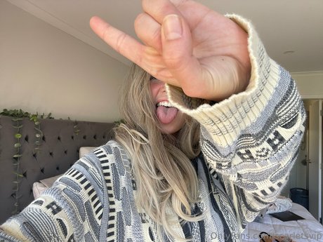 Scarlet Tamper star du porno adulte img