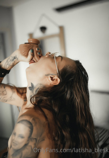 liste onlyfans gratuite nu pornographique img