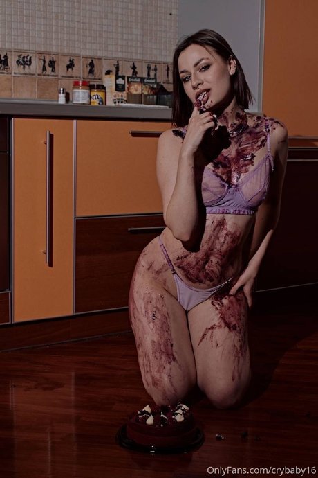 tatouages ​​blonds onlyfans art sexy galerie