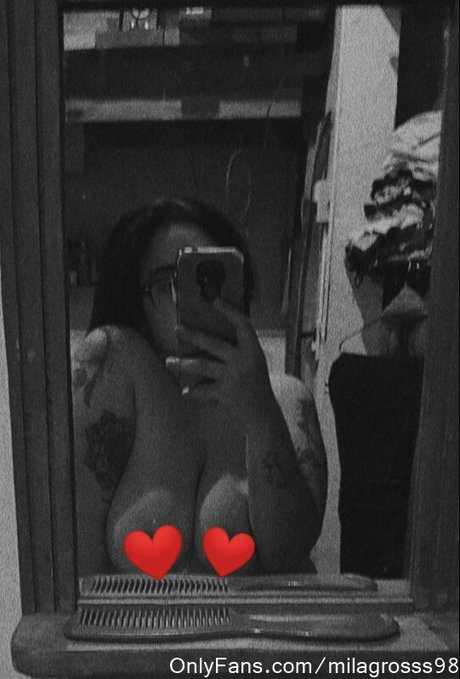 Mili haut de star du porno des photos