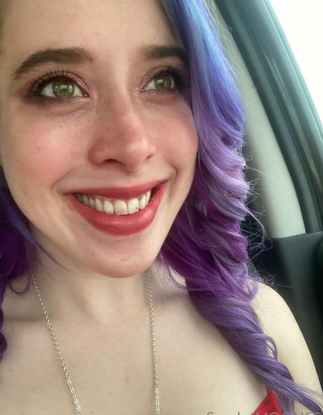 Scarlet Moon meilleur modèle galerie