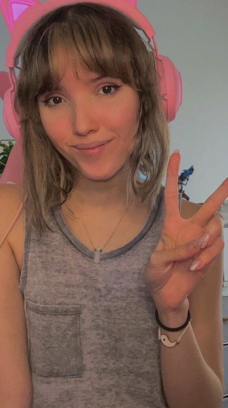 Strawberry Girl Kairi_ modèle de haute qualité galeries