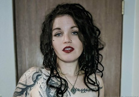 alt jasmine star exclusive galerie