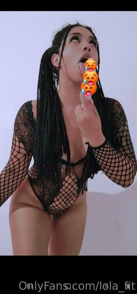 lola fit star du porno hd archive