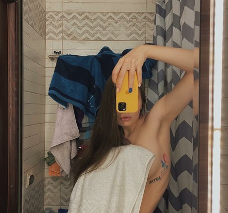 modèles uniquementfans xxx jolie image