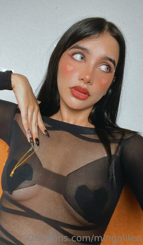 mingalilea actrice pornographique photo
