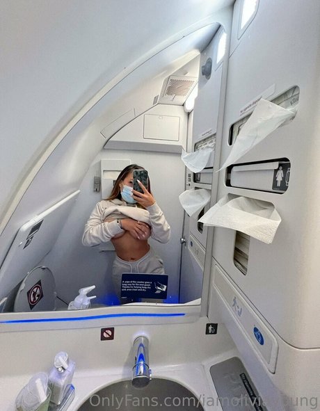 iamoliviayoung star du porno parfaite collection