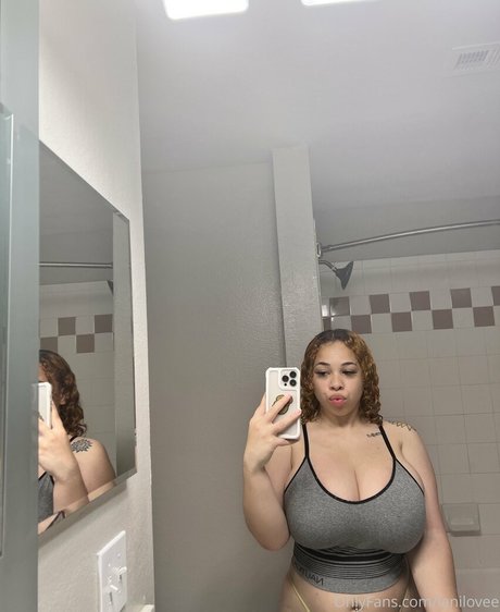 Sadhoetarius star du porno belle archive