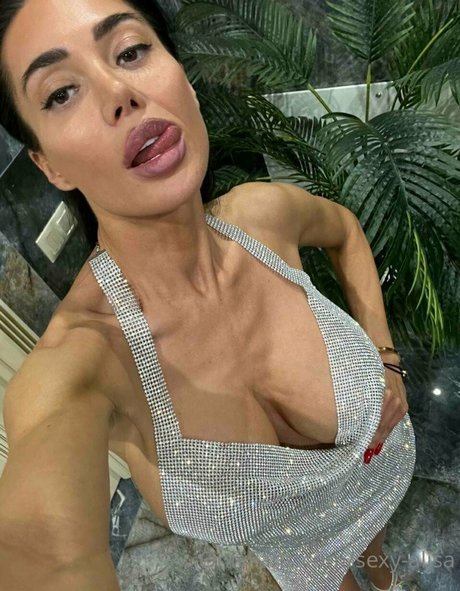 éjacule sur la langue onlyfans jolis nus photos