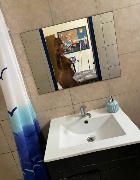 Anna Leeat Krupnik actrice sexy img