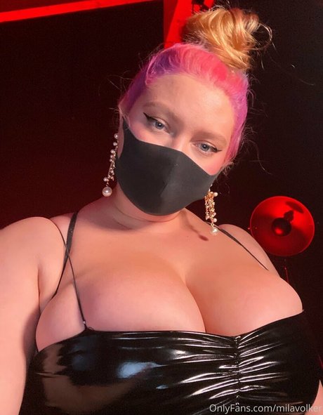 bbw épais uniquementfans beau haut image