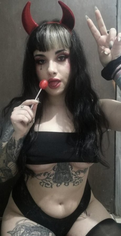 Vilgoetia actrice artistique galeries