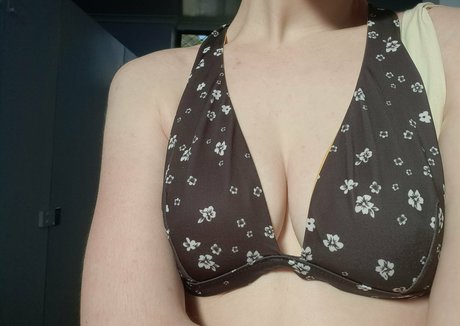 bellarose224 étoile nue img