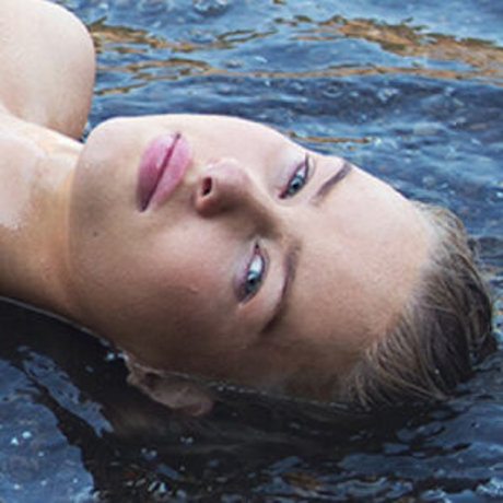 Nikoline Vibe modèle adulte img