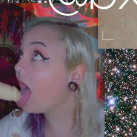 fille courbée dà côté onlyfans assez chaud galerie