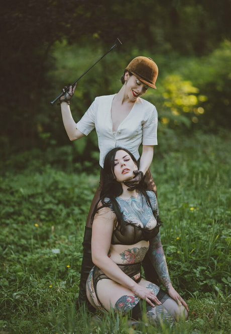 vauntastic mannequin photo