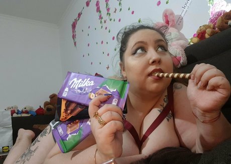 lorabbw modèle sexy images