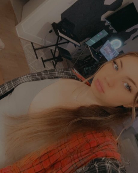 super maigre onlyfans pornographique érotique photos