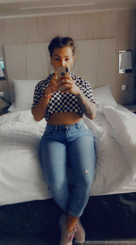 culturiste masculin uniquementfans nu xxx archive