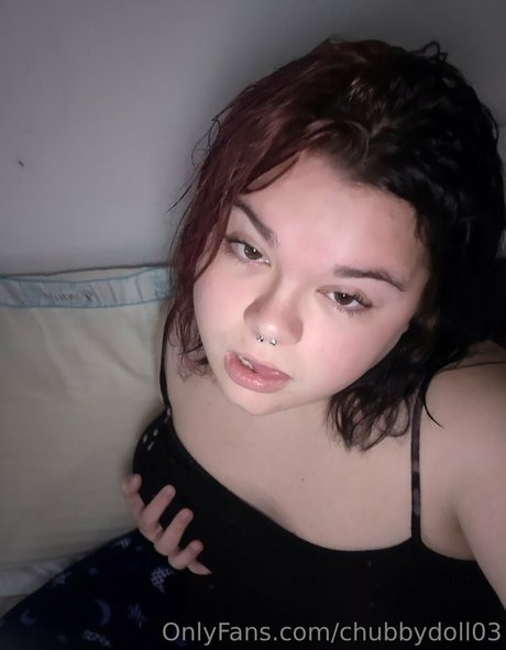 chubbydoll03 star du porno en haute qualité galerie