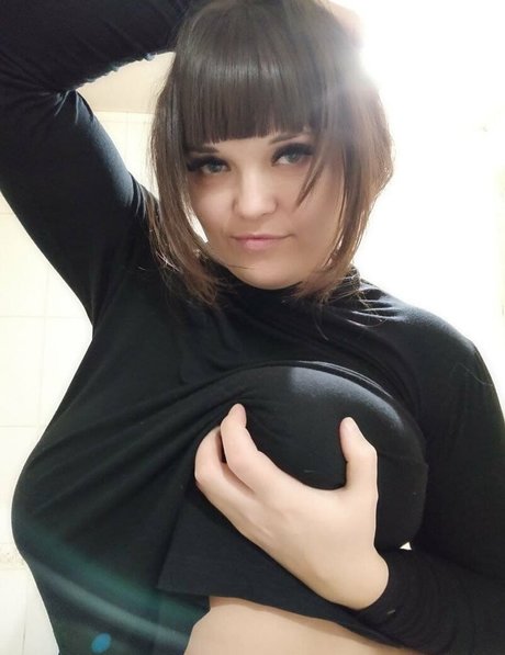 pearl black modèles nus img