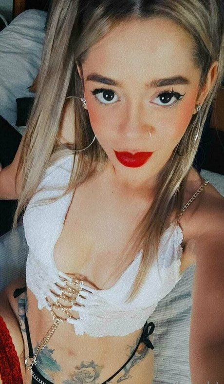 lucybt actrice de nus galeries